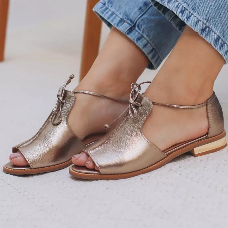 Liliana | Sandalias planas con lazada