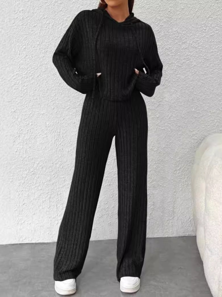 Conjunto oversize de punto a rayas con capucha