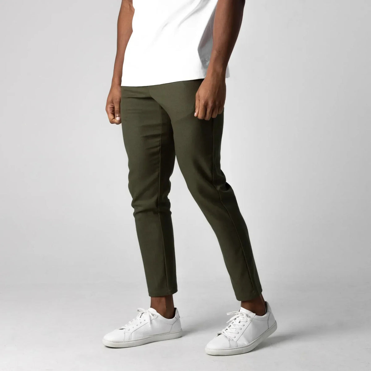 Cino | Pantalones chinos elásticos