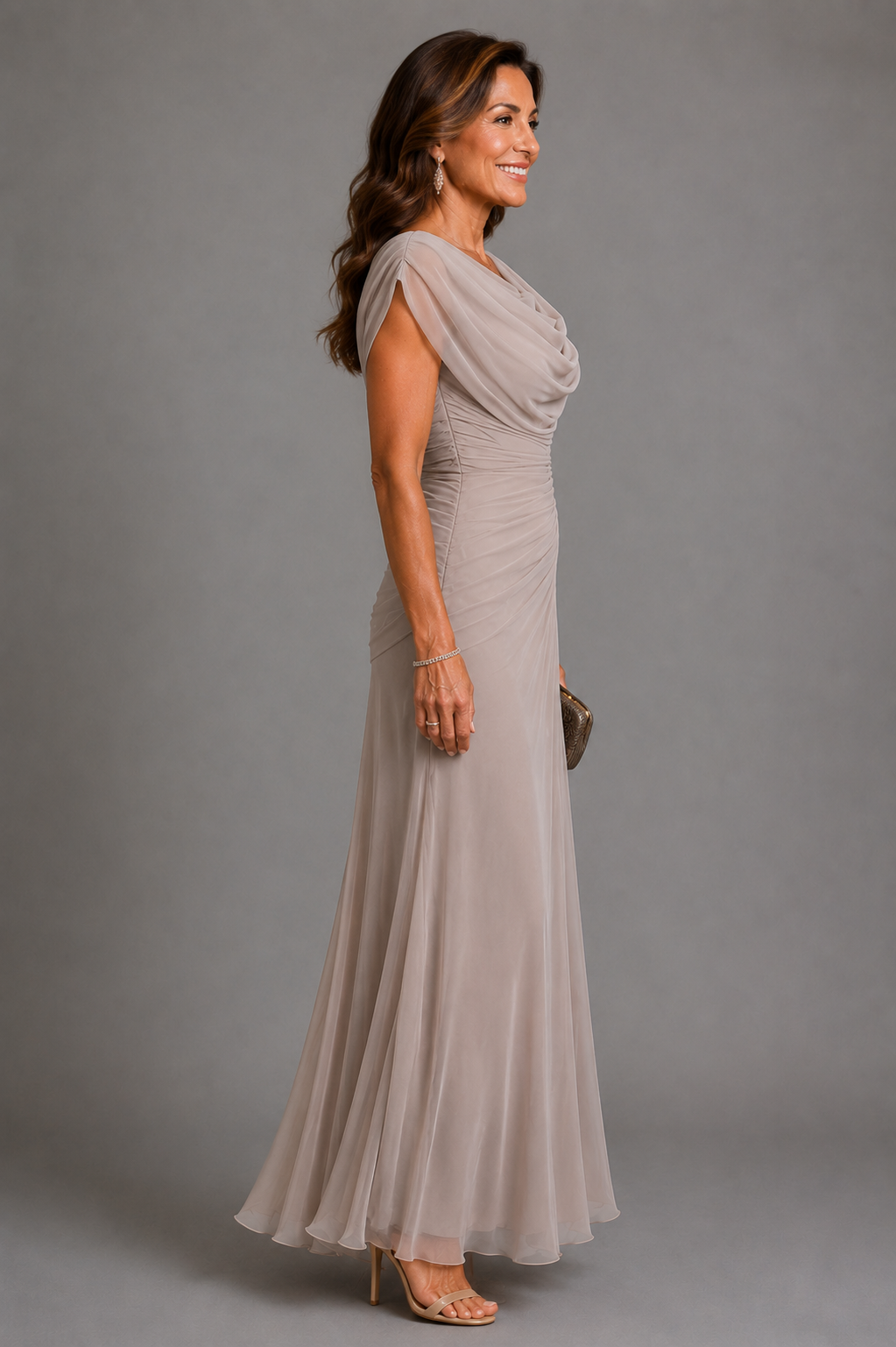 Lucía | Vestido largo elegante con escote drapeado