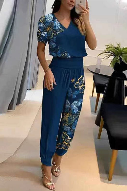 Conjunto casual con escote en V