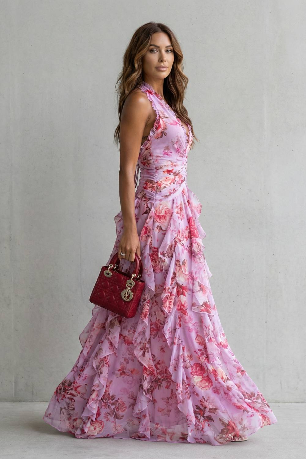 Belladina | Vestido largo halter con estampado de rosas