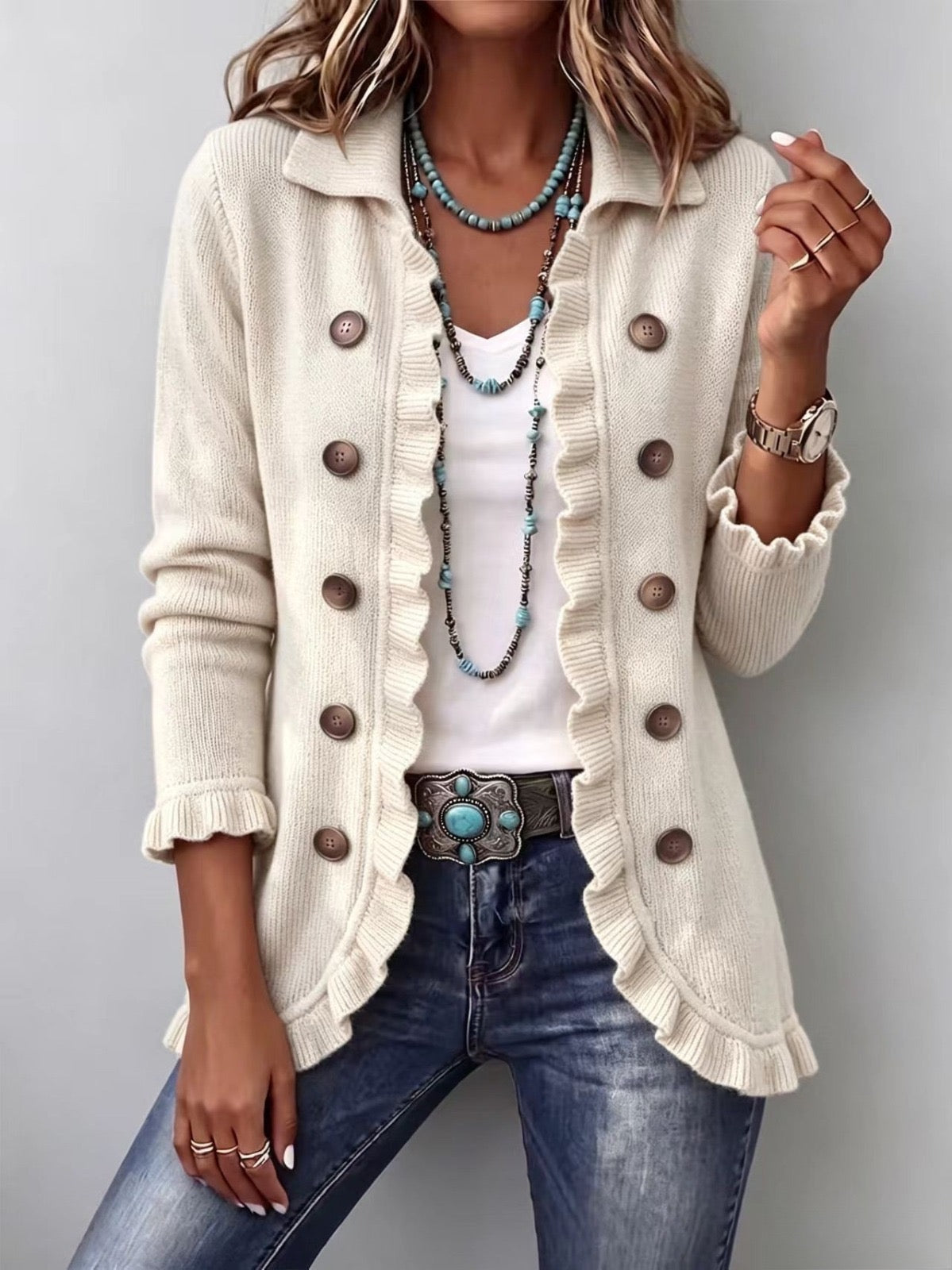 Vittoria | Chaqueta marfil de canalé con volantes