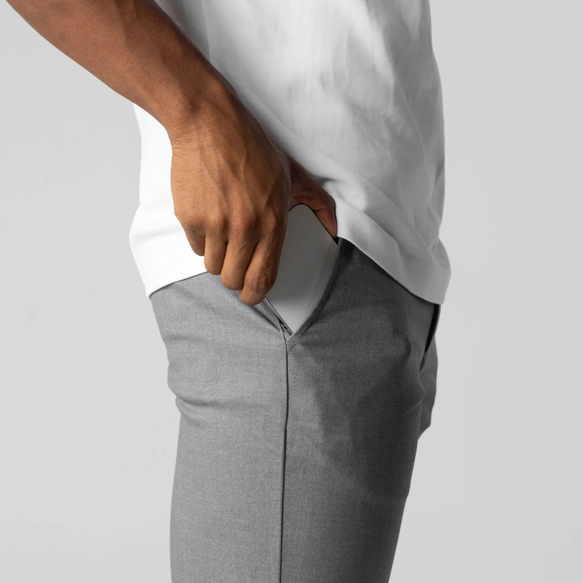 Cino | Pantalones chinos elásticos