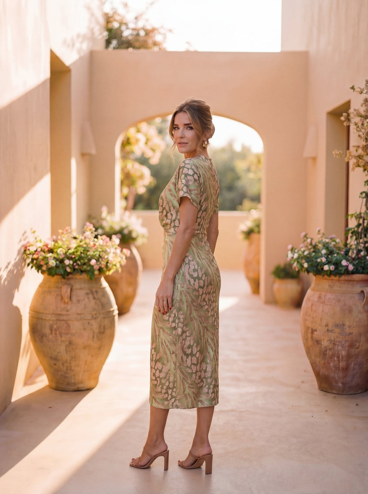 Antonella | Vestido elegante de tejido ligero