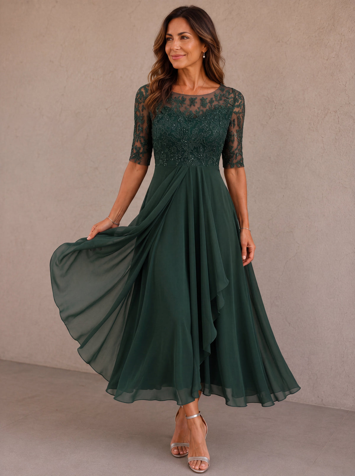 REAL | Vestido largo de encaje y chifón