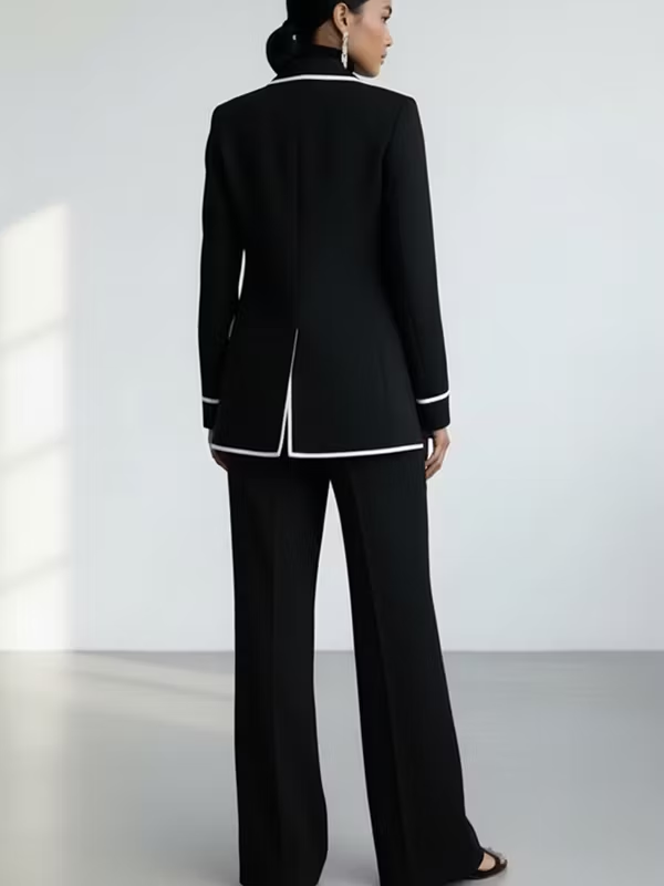 REAL | Conjunto negro de dos piezas