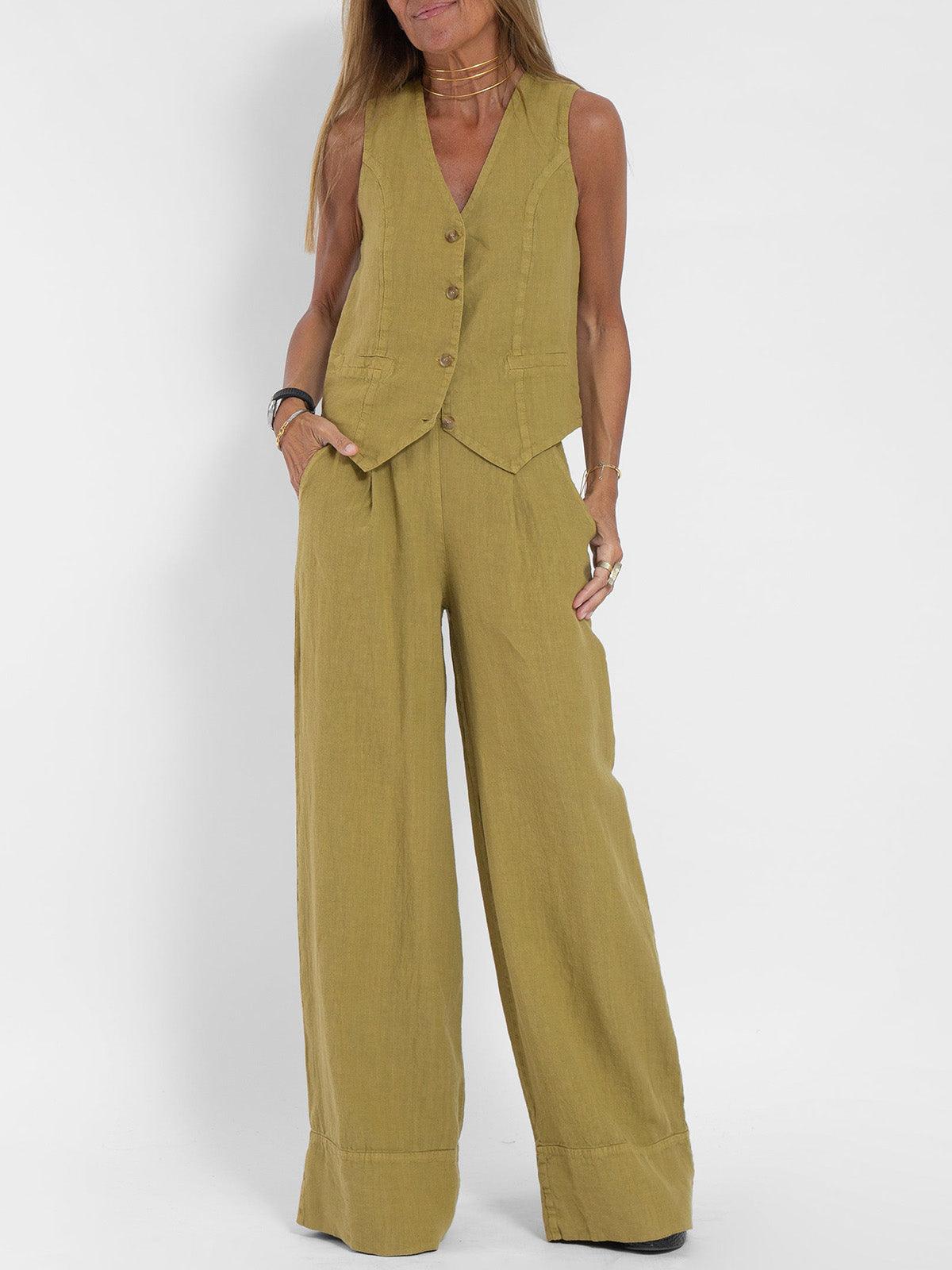 Conjunto de chaleco y pantalón