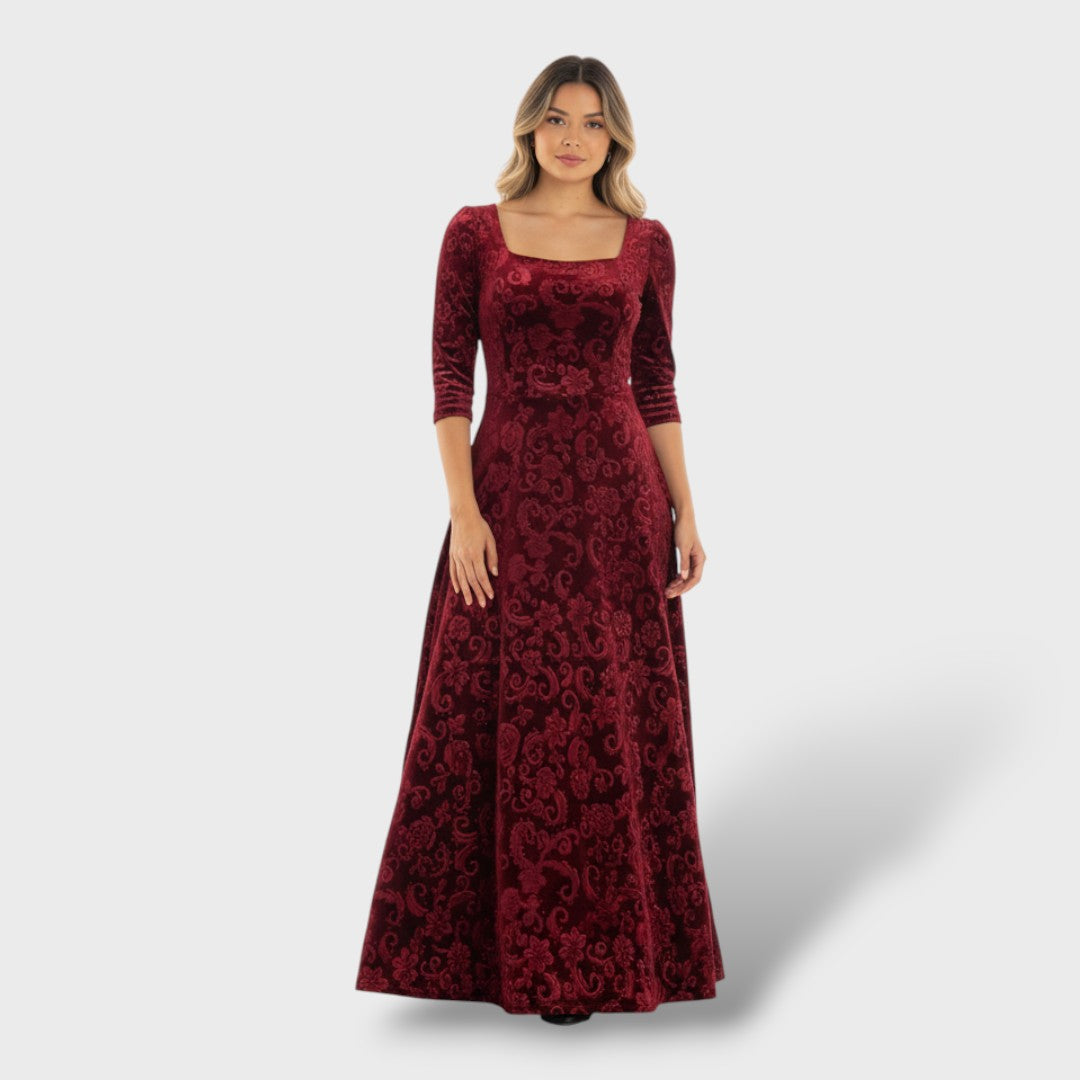 Vestido largo floral con escote cuadrado