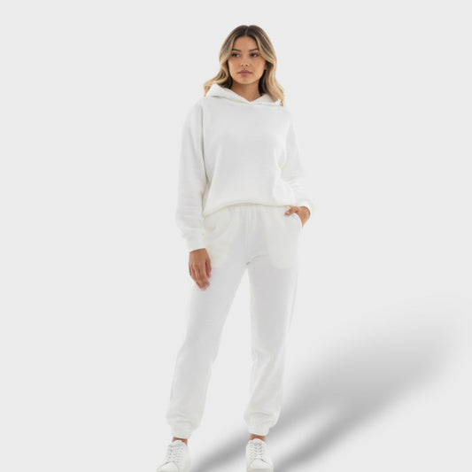 Conjunto deportivo de sudadera y pantalón