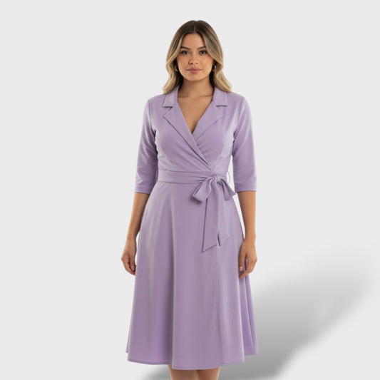 Vestido largo elegante con lazo en la cintura