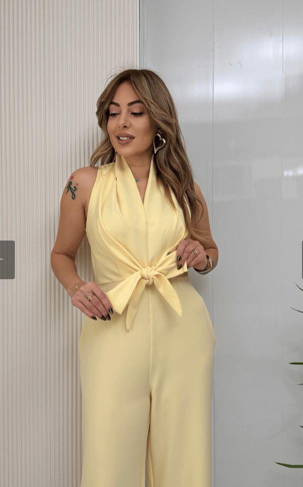 Carol | Mono elegante y estilizador