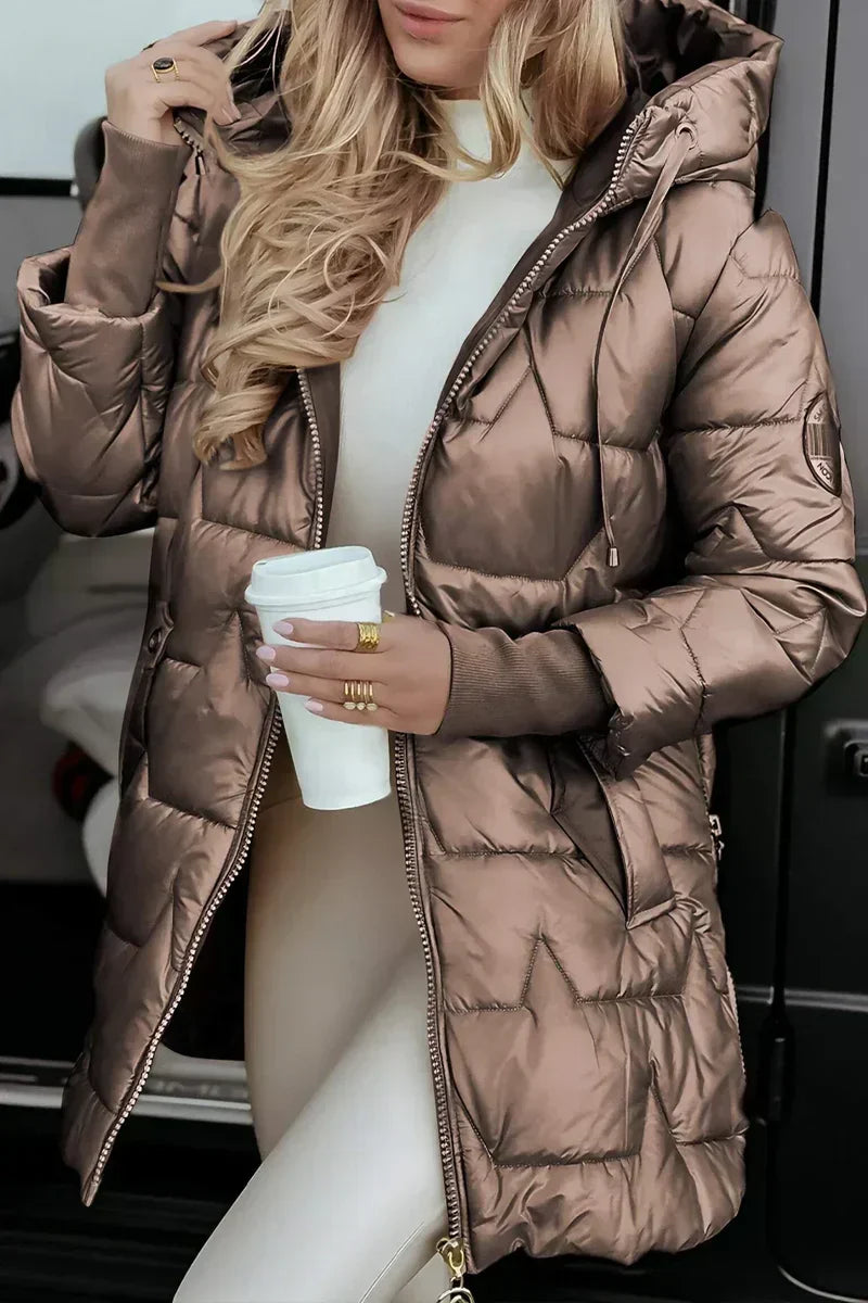 REAL | Chaqueta con capucha de edición limitada
